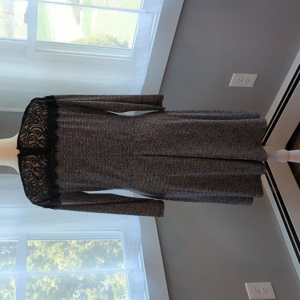 Michael Kors Black and White Midi Dress - Picture 3 of 4